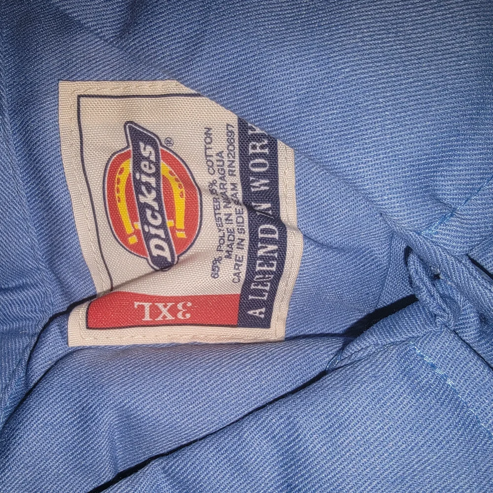Dickies Men's Light Blue Casual Button Down Shirt & Shorts - Picture 3 of 3